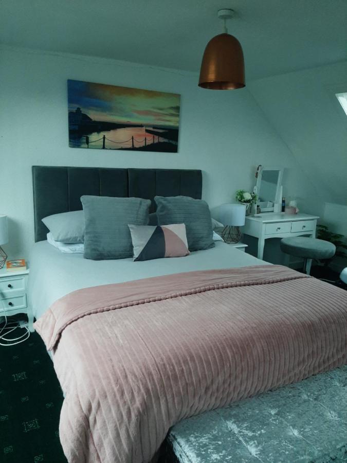 Stunning Riverside Town House With Views Ayrshire Girvan Buitenkant foto