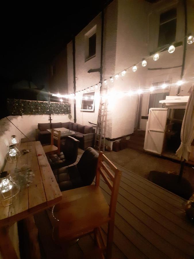 Stunning Riverside Town House With Views Ayrshire Girvan Buitenkant foto