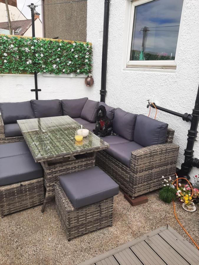 Stunning Riverside Town House With Views Ayrshire Girvan Buitenkant foto